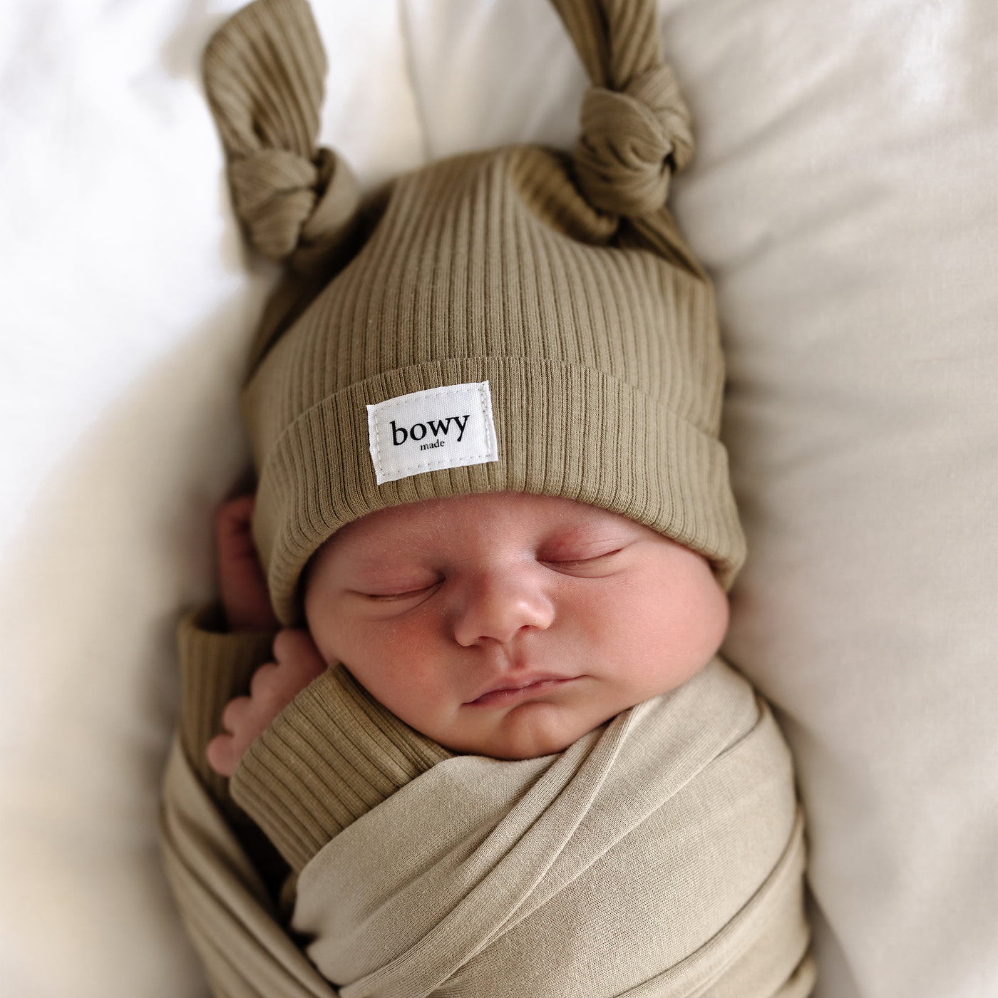 Double Knot Beanie - Olive