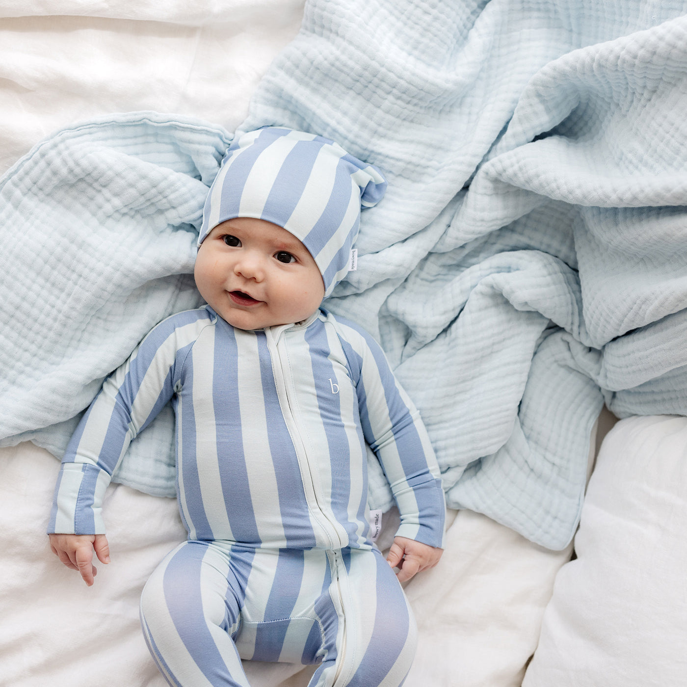 Bowy Slouch Beanie - Blue Jay Stripe