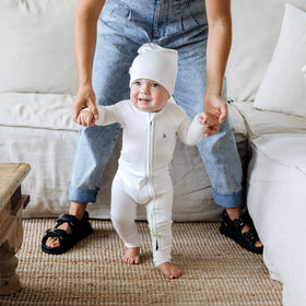 Bowy Slouch Beanie - Vanilla